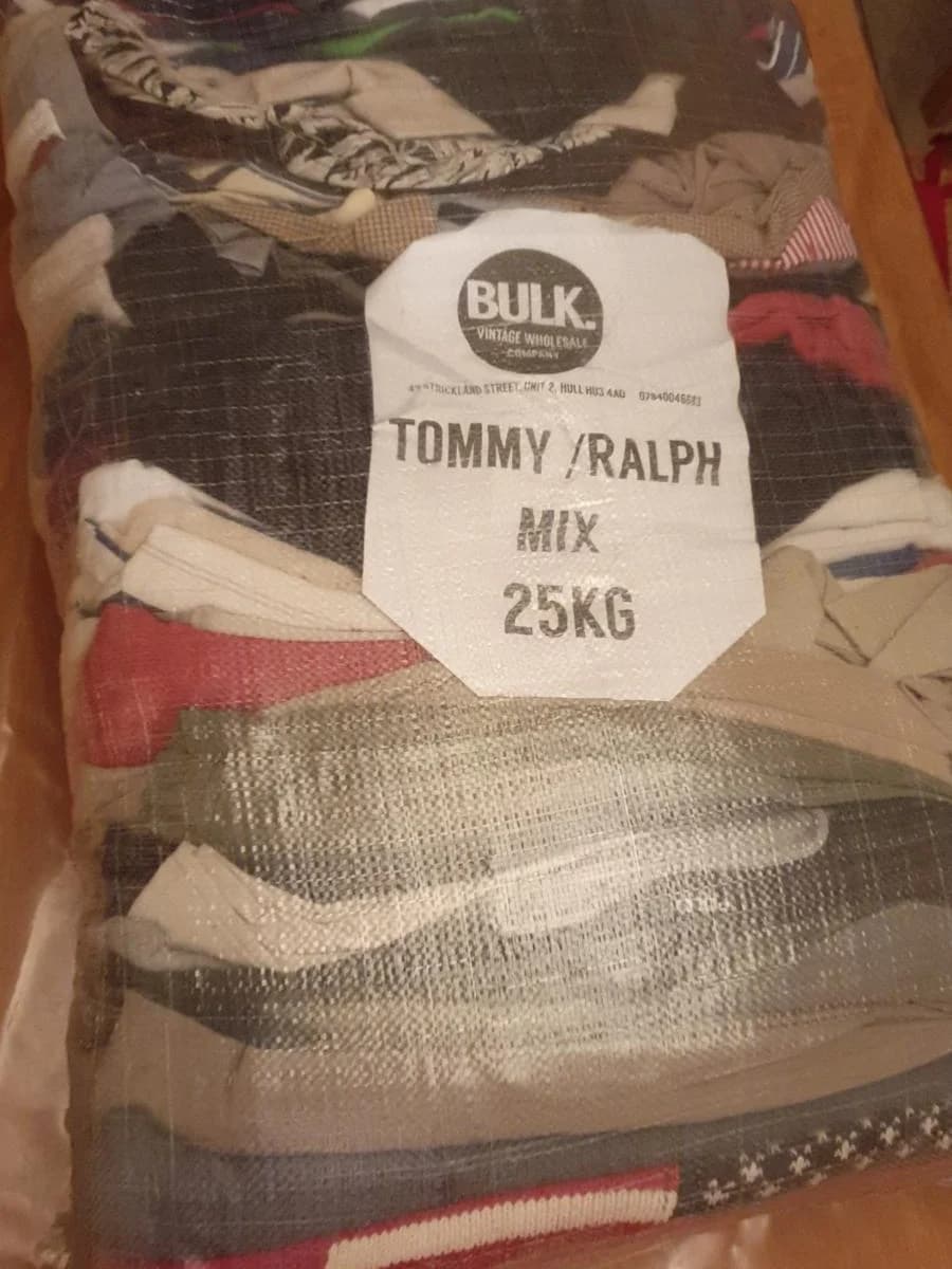 The first bale: a 25 kg Tommy and Ralph mix